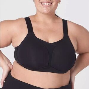 Livi Active Molded No Wire Sports Bra 44 DDD